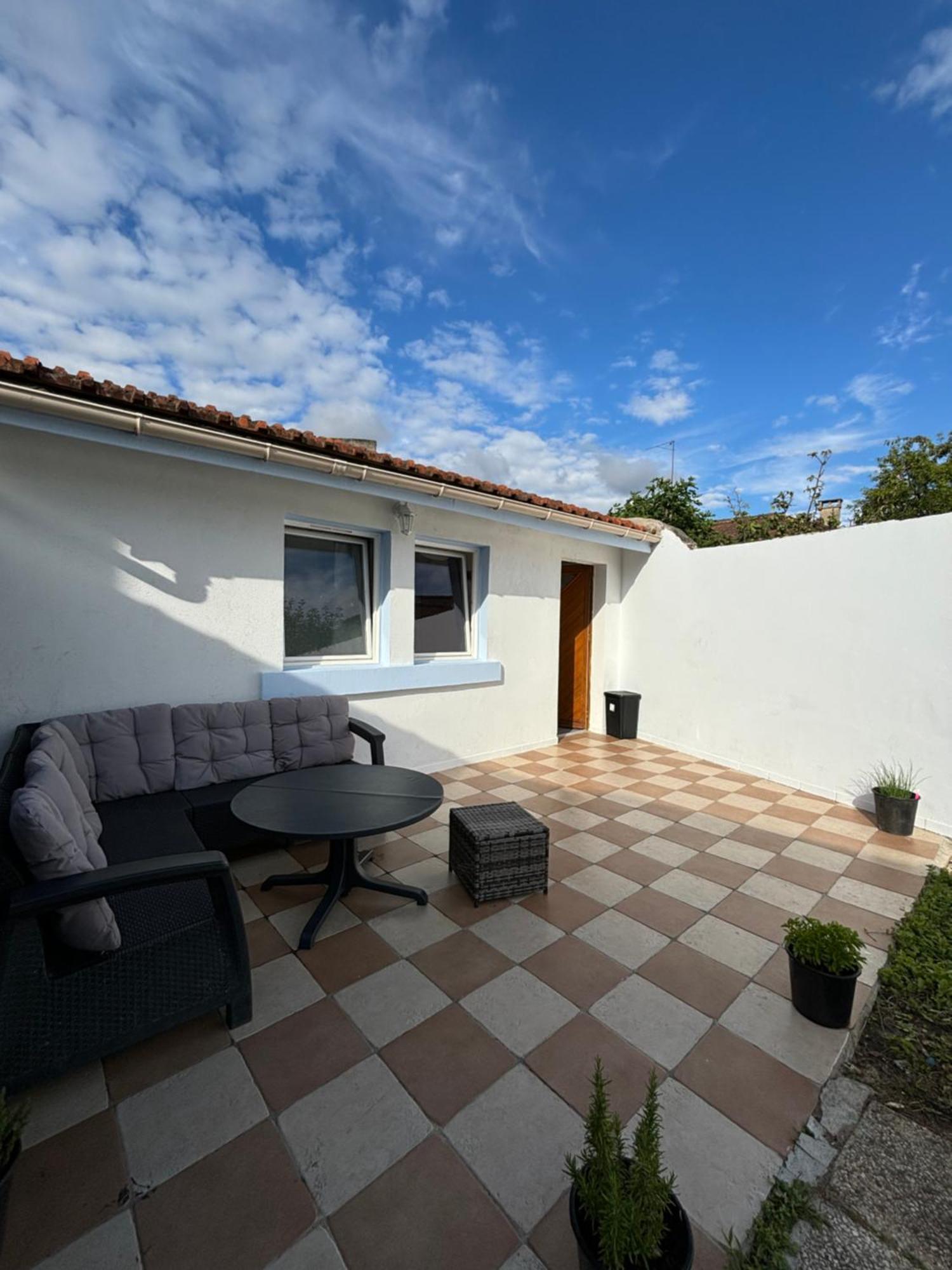 Maison Lumineuse Mantes La Jolie מראה חיצוני תמונה
